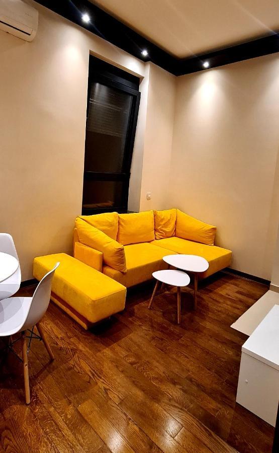 Lux In Center Daire Belgrad